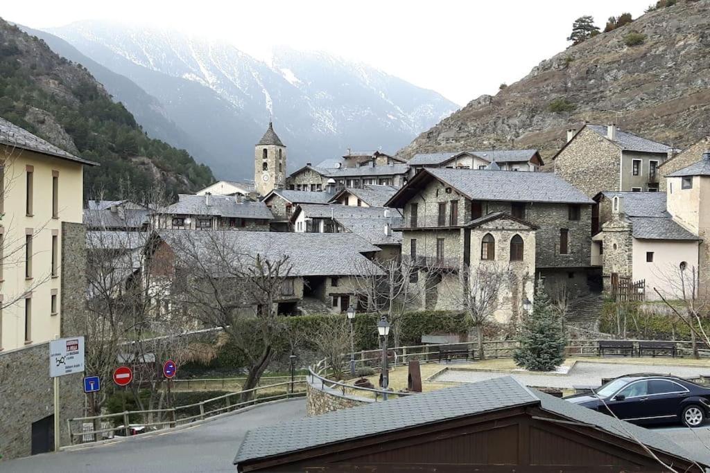 Apartament Gran Pirineu モントフェレル エクステリア 写真