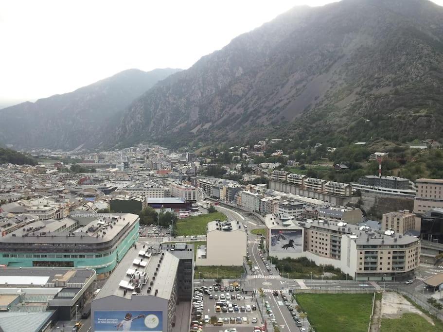 Apartament Gran Pirineu モントフェレル エクステリア 写真