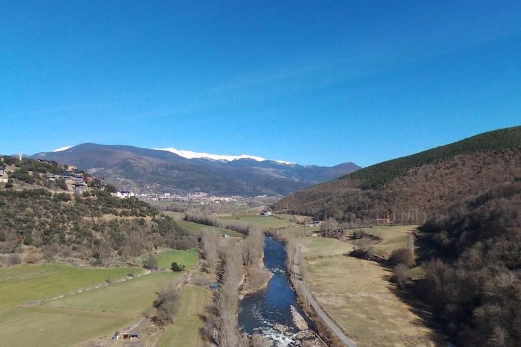 Apartament Gran Pirineu モントフェレル エクステリア 写真