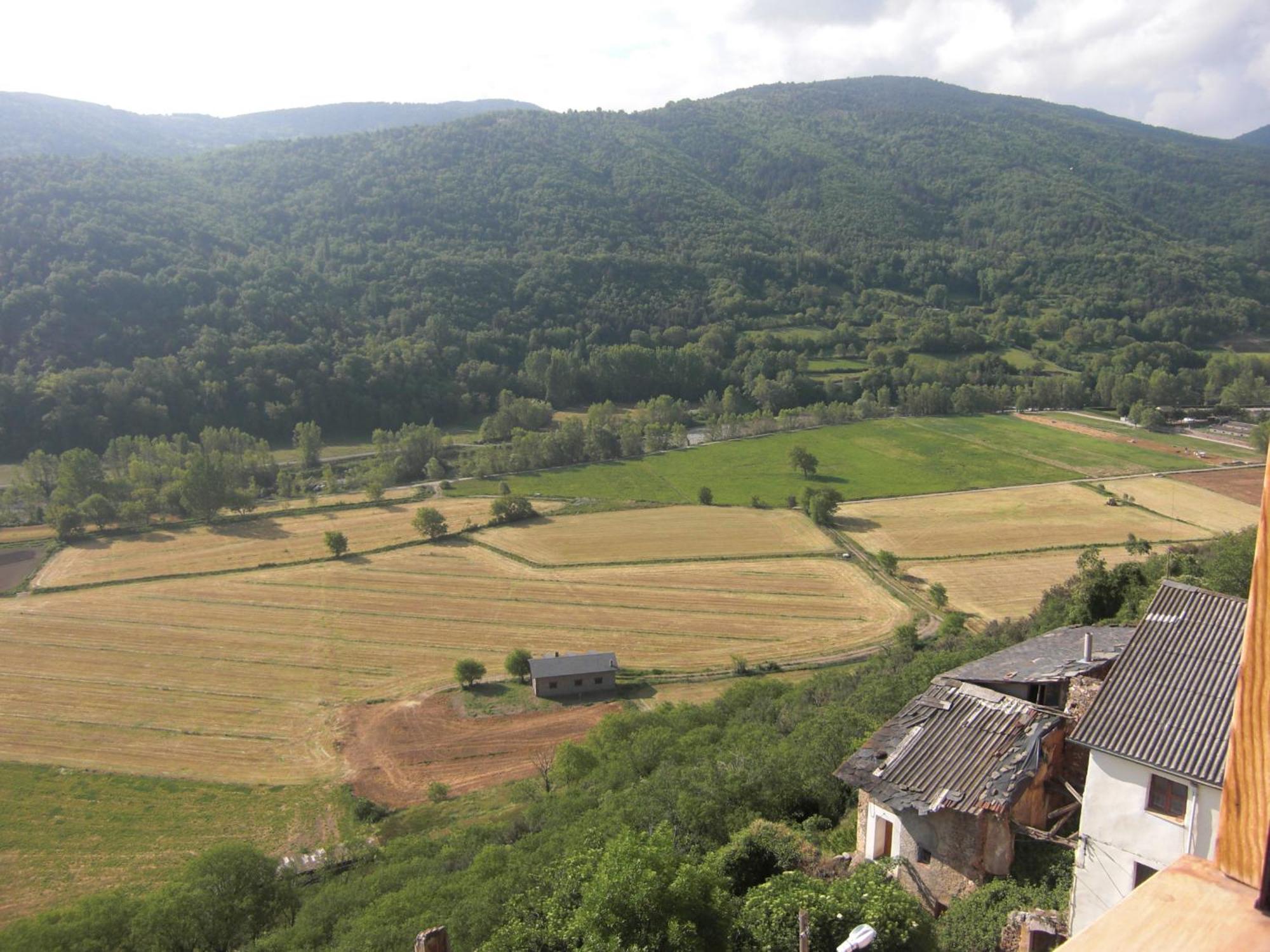 Apartament Gran Pirineu モントフェレル エクステリア 写真